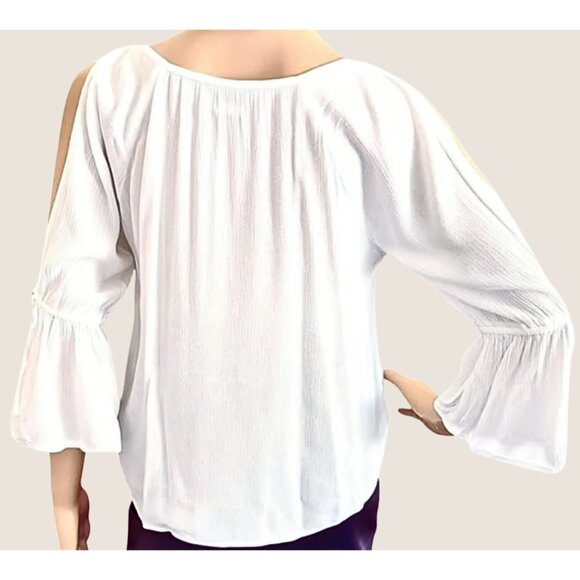 Hollister Top Size XS White Cold Shoulder Boho Peasant Blouse - Picture 3 of 10